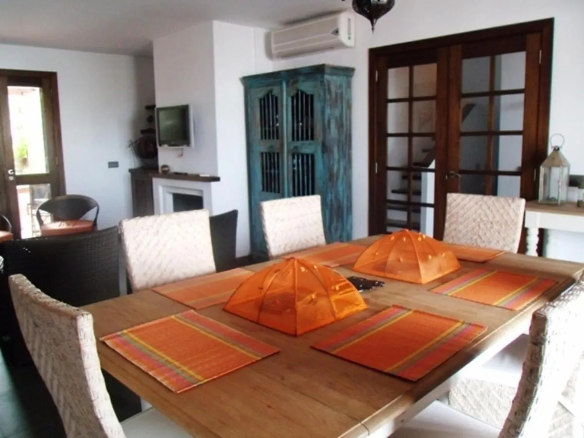 Las Negras - Spacious 10P Villa With Communal Pool Spain